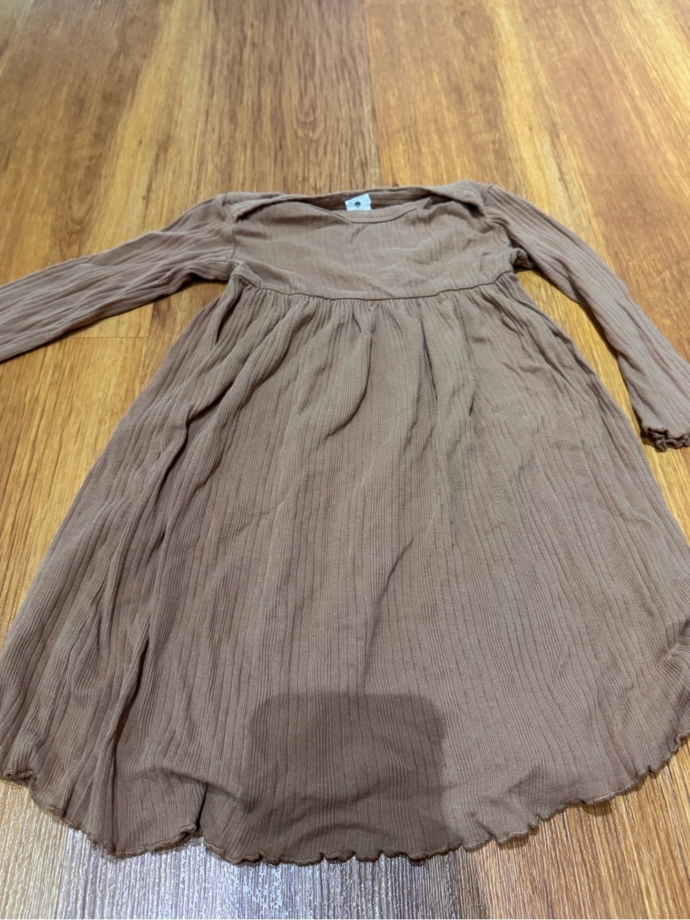 Kate Quinn kids dress